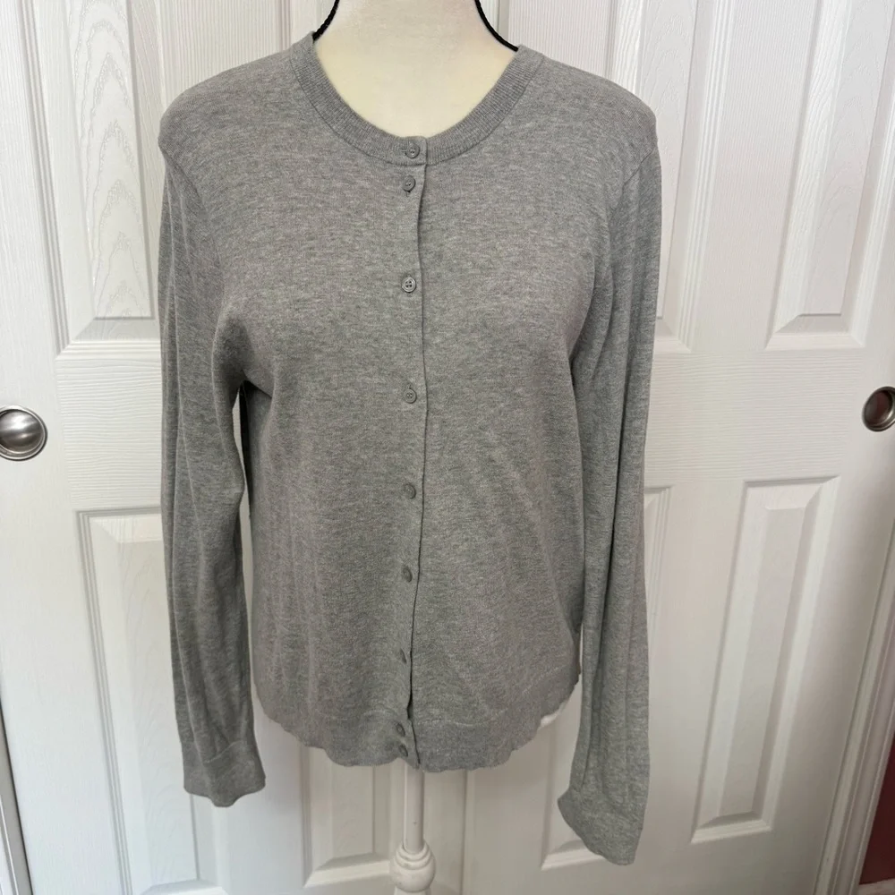 J. Crew Light Gray Button Down Cardigan Size Large #2191 - Picture 2 of 6